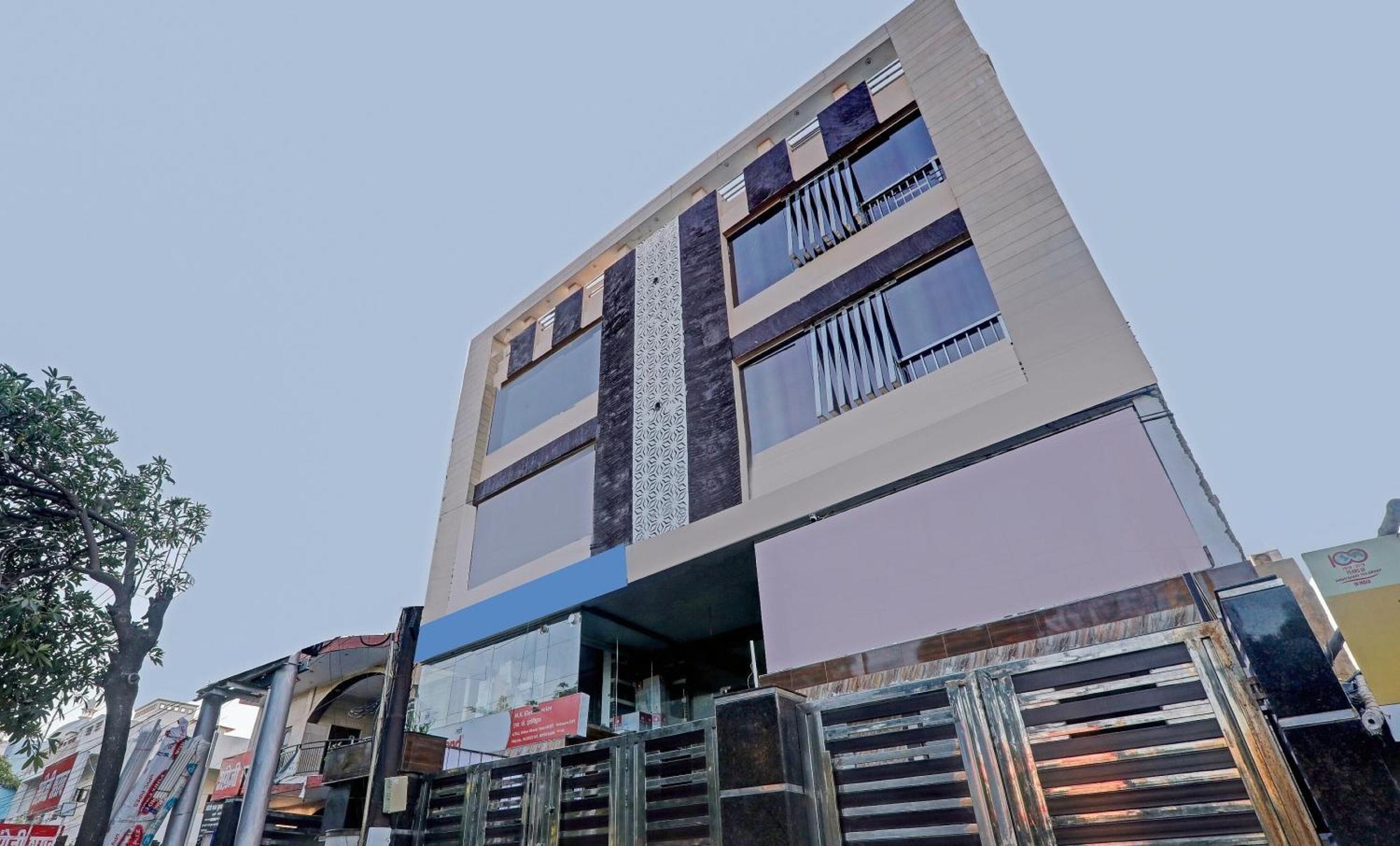 Hotel Super Townhouse Riddhi Residency Lucknow Exterior foto