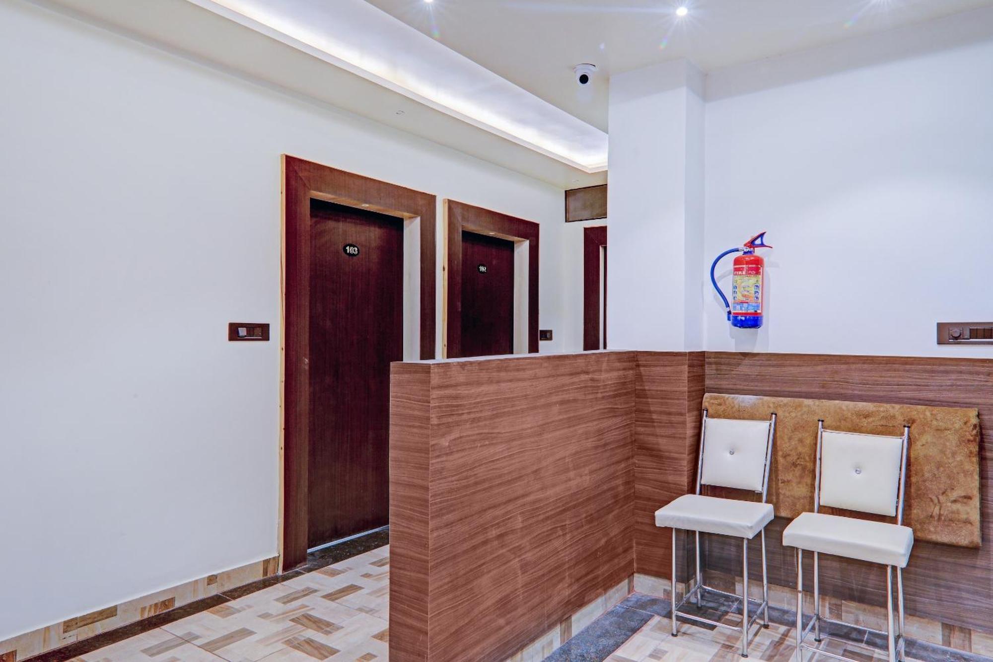 Hotel Super Townhouse Riddhi Residency Lucknow Exterior foto