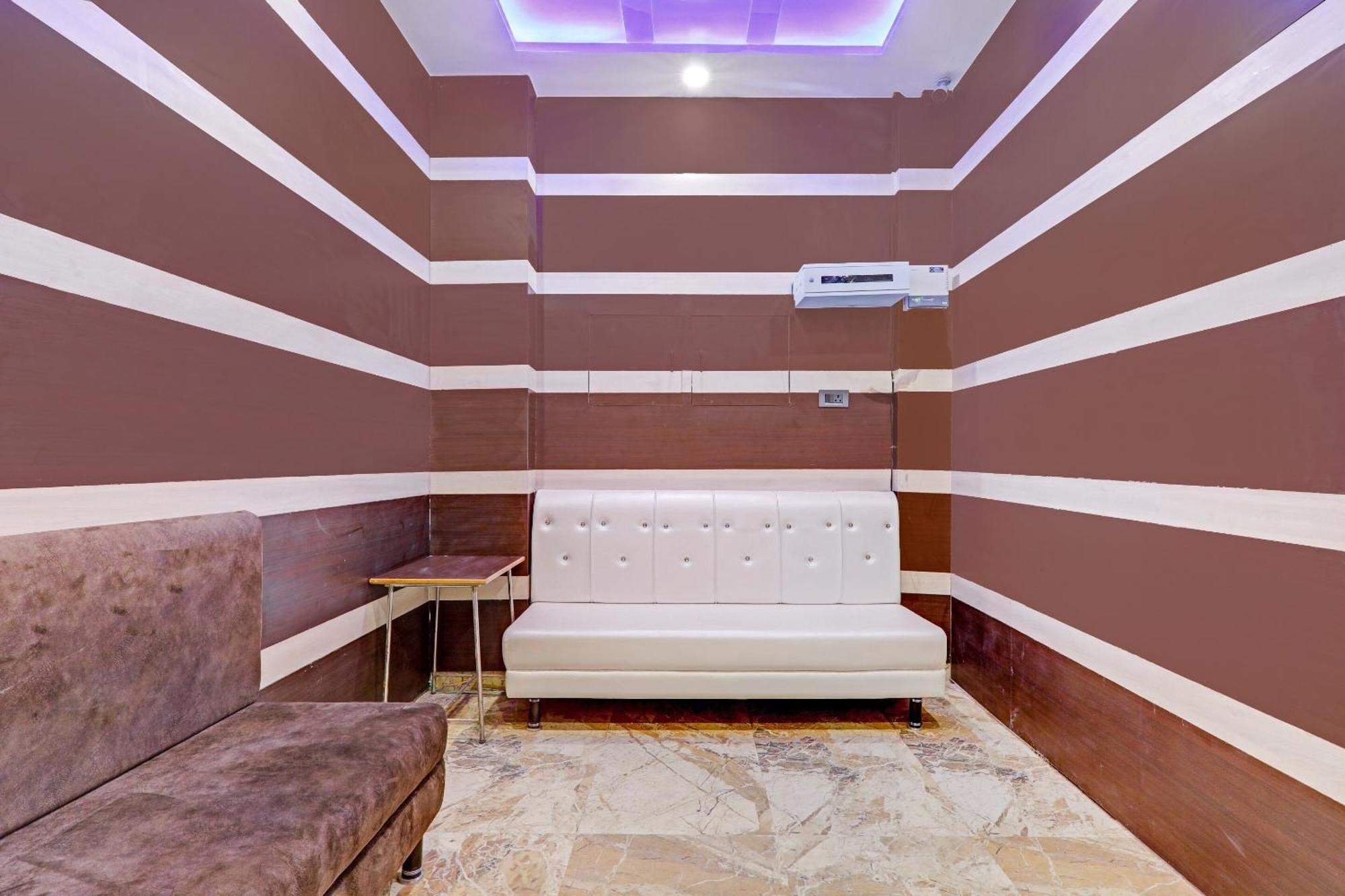 Hotel Super Townhouse Riddhi Residency Lucknow Exterior foto